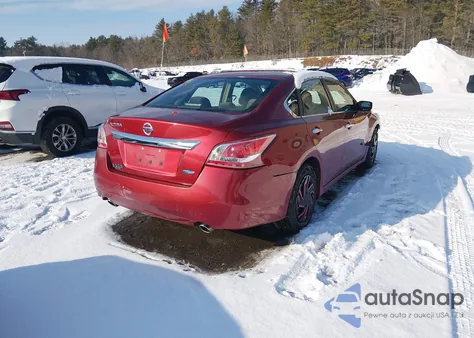 2013 Nissan Altima 2.5 z USA, uszkodzony, nr VIN 1N4AL3AP5DC259618